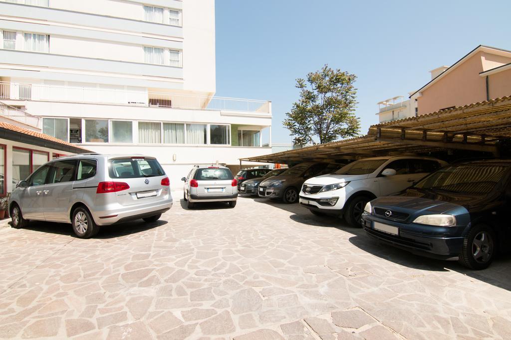 Hotel Elios Bellaria-Igea Marina Ngoại thất bức ảnh