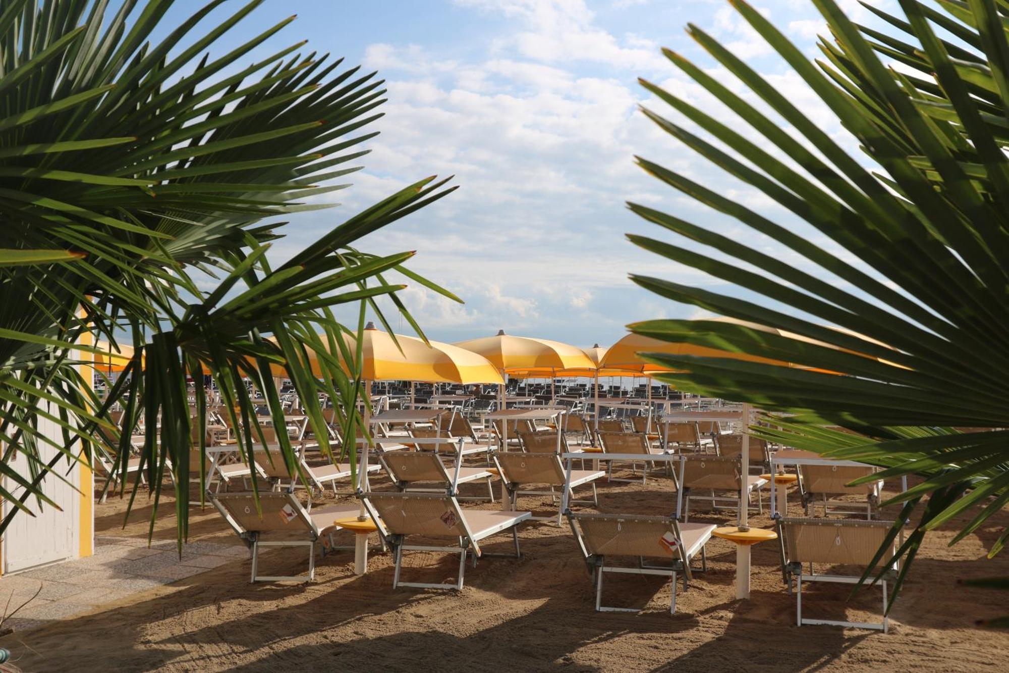 Hotel Elios Bellaria-Igea Marina Ngoại thất bức ảnh