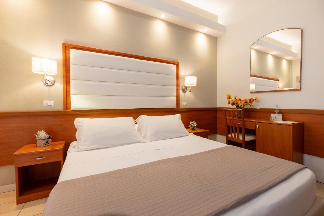 Hotel Elios Bellaria-Igea Marina Ngoại thất bức ảnh